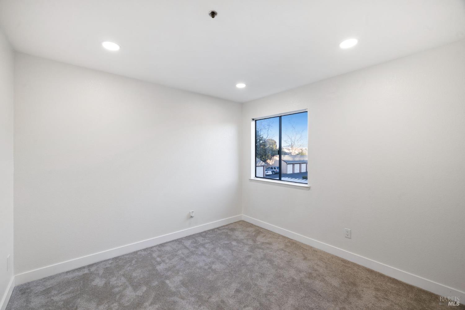 8201 Camino Colegio, Unit 74 Rohnert Park, CA 94928 - Photo 23 of 35