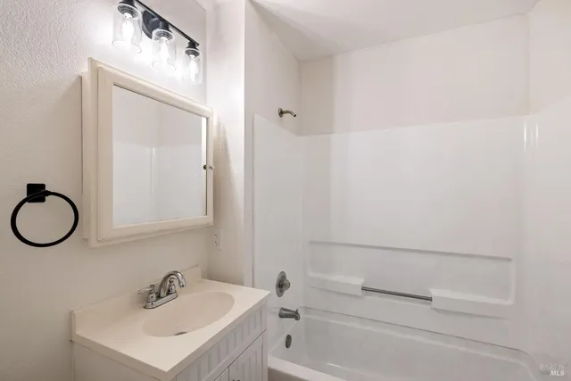 $349,000 | 8201 Camino Colegio, Unit 74, Rohnert Park, CA 94928