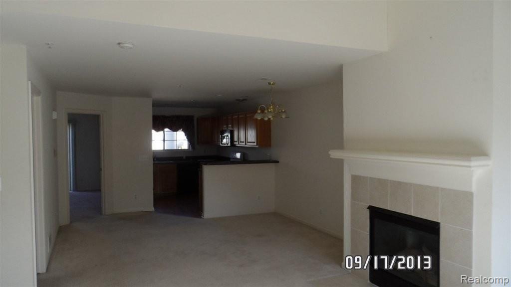 16912 Farmington Road Livonia, MI 48154 - Photo 3 of 20 SAM_7257.JPG