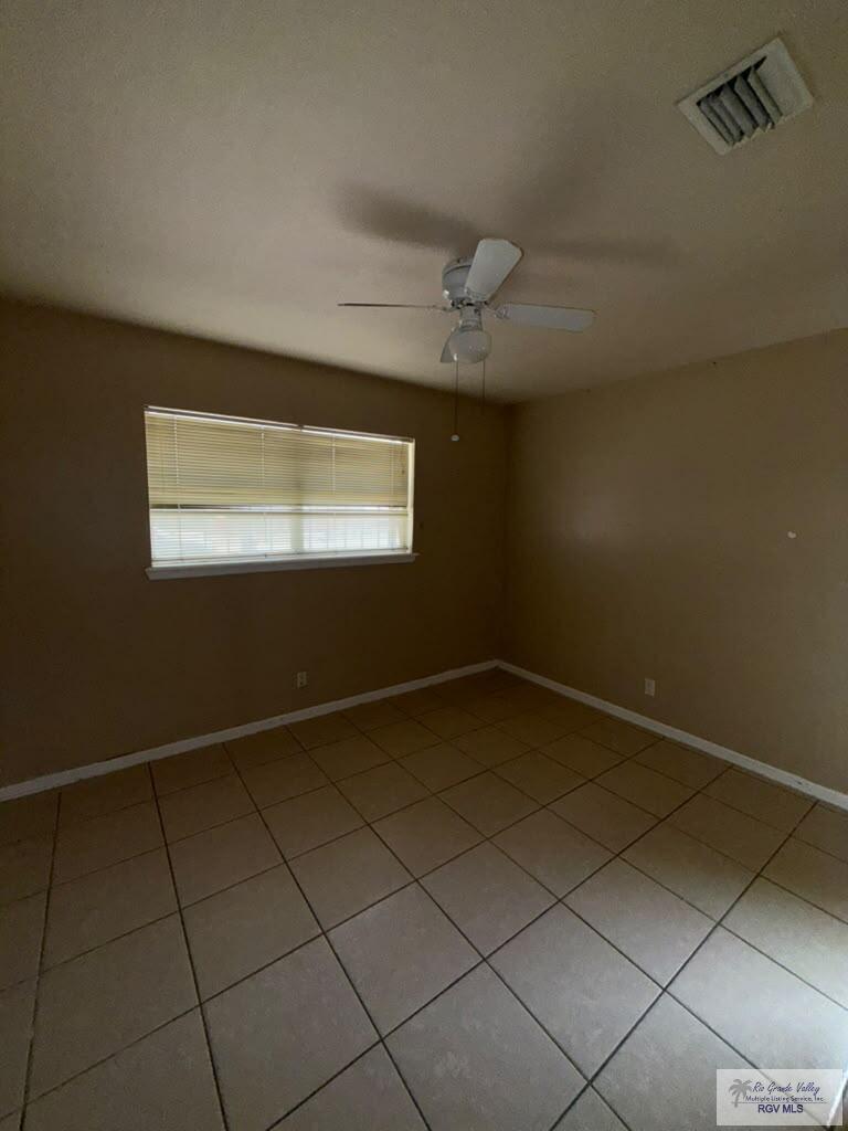524 Parkland Drive Brownsville, TX 78521 - Photo 7 of 12 Gallery Image 7
