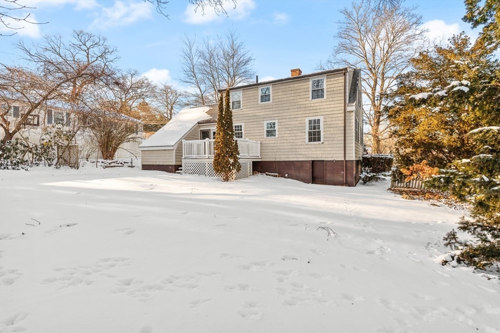 88 Wescroft Road Reading, MA 01867 - Photo 19 of 20 Gallery Image 19