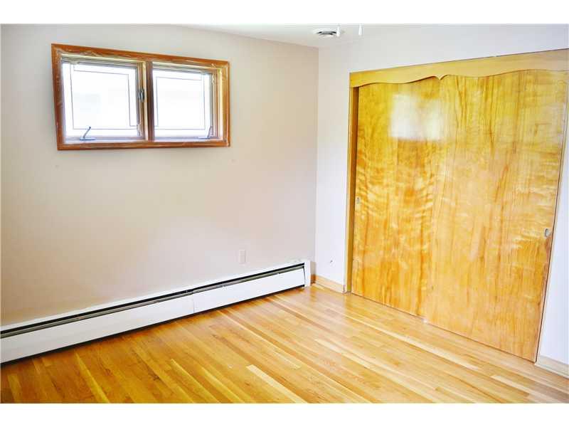 1248 Anderson Road Pittsburgh, PA 15209 - Photo 14 of 25 Bedroom.