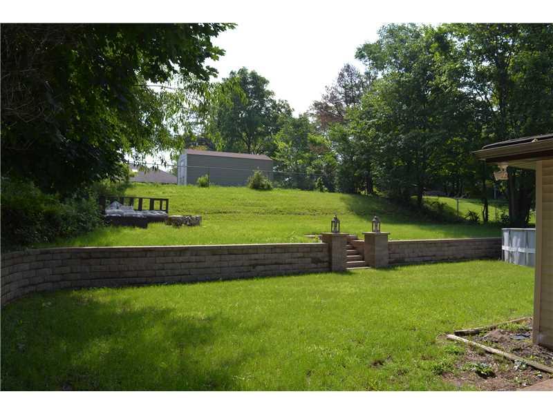 1248 Anderson Road Pittsburgh, PA 15209 - Photo 22 of 25 Yard/Garden.