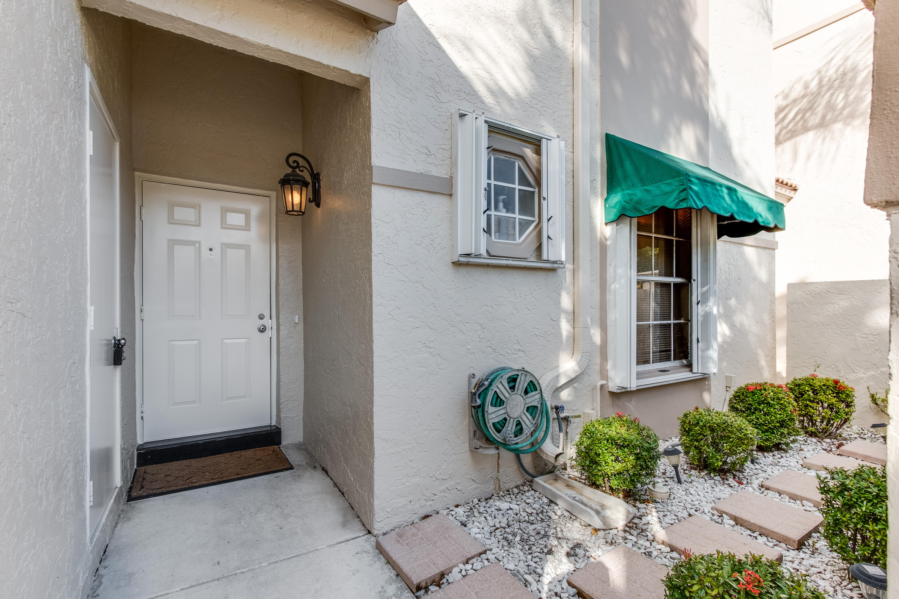 6612 Via Regina Boca Raton, FL 33433 - Photo 3 of 23 Front