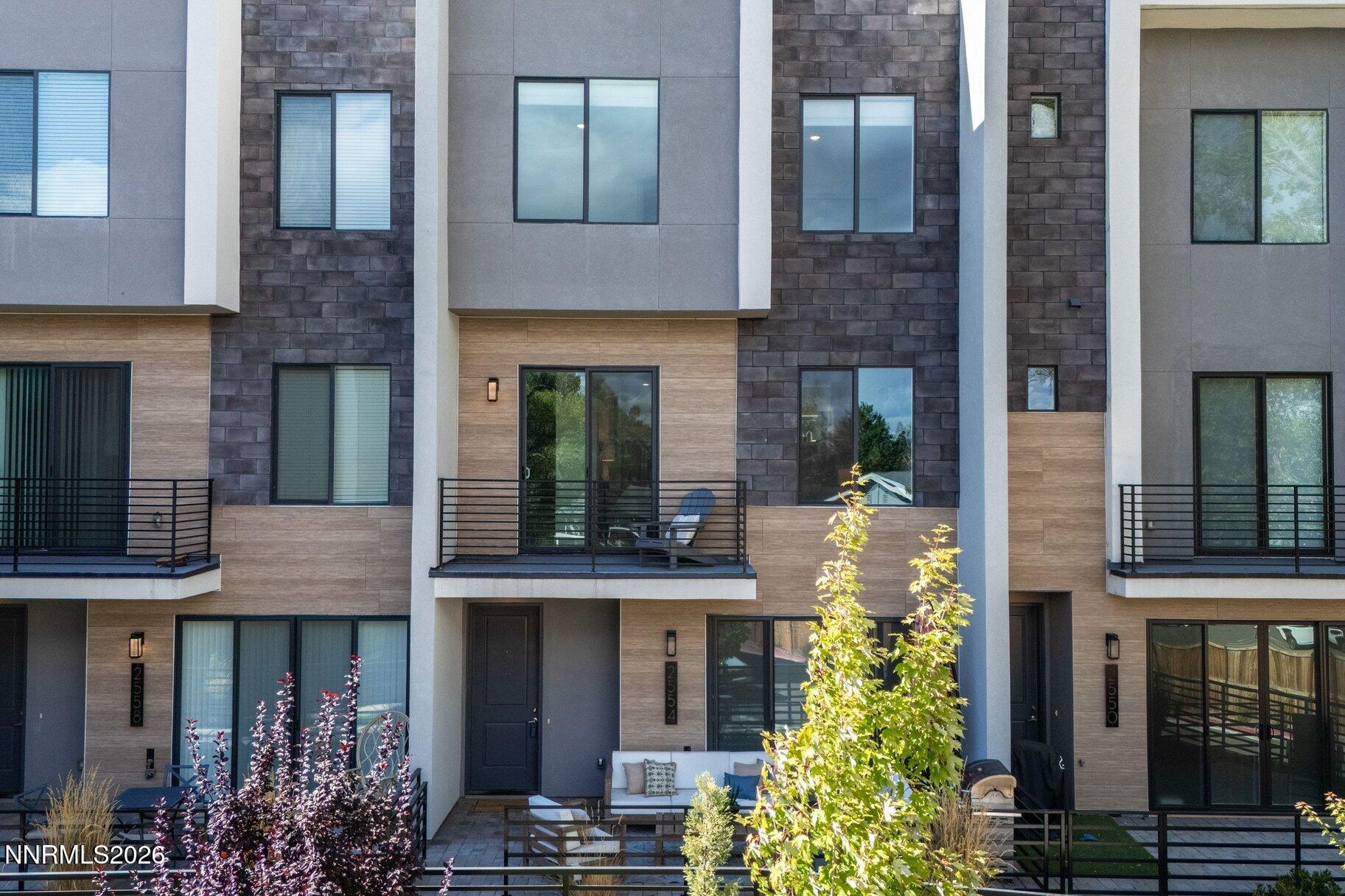 2554 River Hatchling Lane Reno, NV 89503 - Photo 46 of 61 057_rh-1006_393