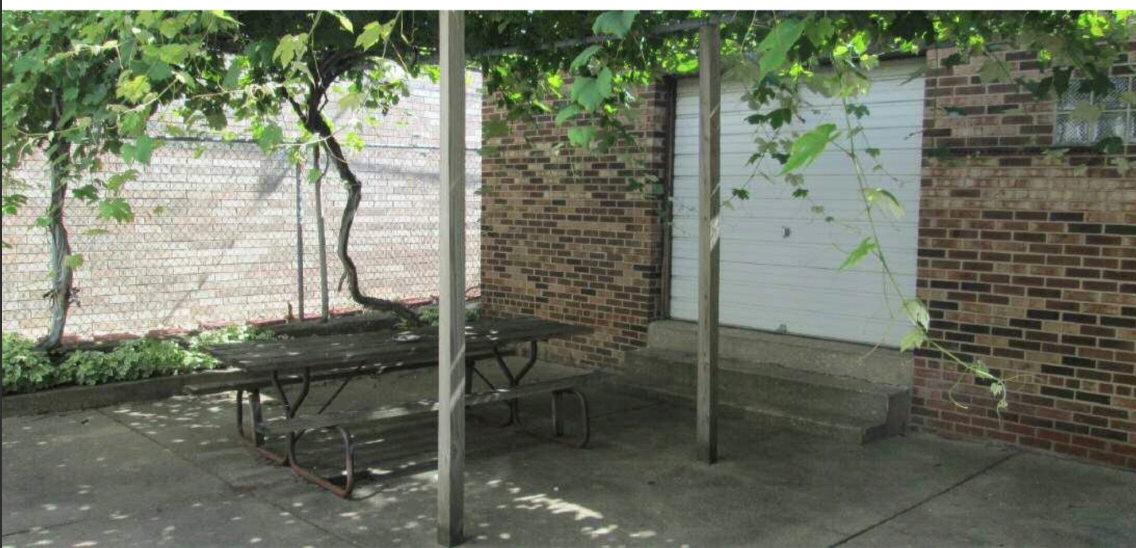 3013 South Wells Street, Unit 2 Chicago, IL 60616 - Photo 12 of 13 a bathroom with a shower