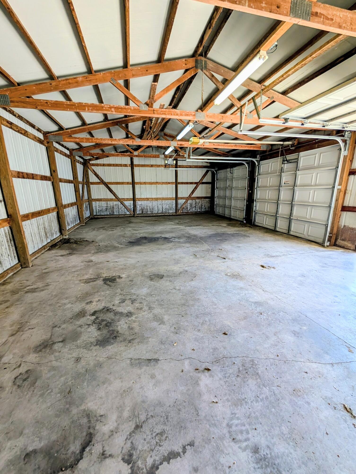 24440 Sisk Road Circleville, OH 43113 - Photo 33 of 38 PXL_20251016_180349952~2