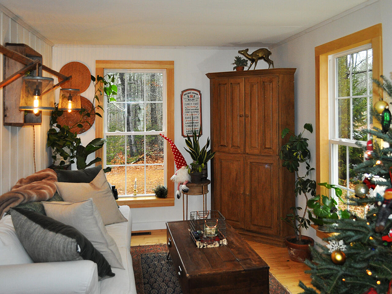 138 Standpipe Road Damariscotta, ME 04543 - Photo 14 of 34 1-Living-105-1280