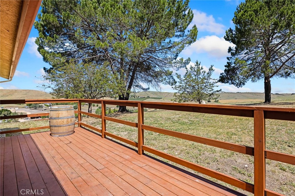 6998 Kingsbury Road Templeton, CA 93465 - Photo 7 of 57 New decks also on the backside of the house