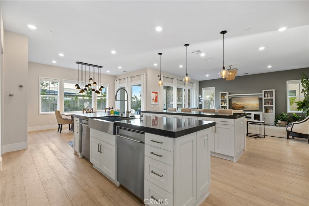 70 Ray Irvine, CA 92618 - Photo 3 of 41 a kitchen with lots of counter space and appliances