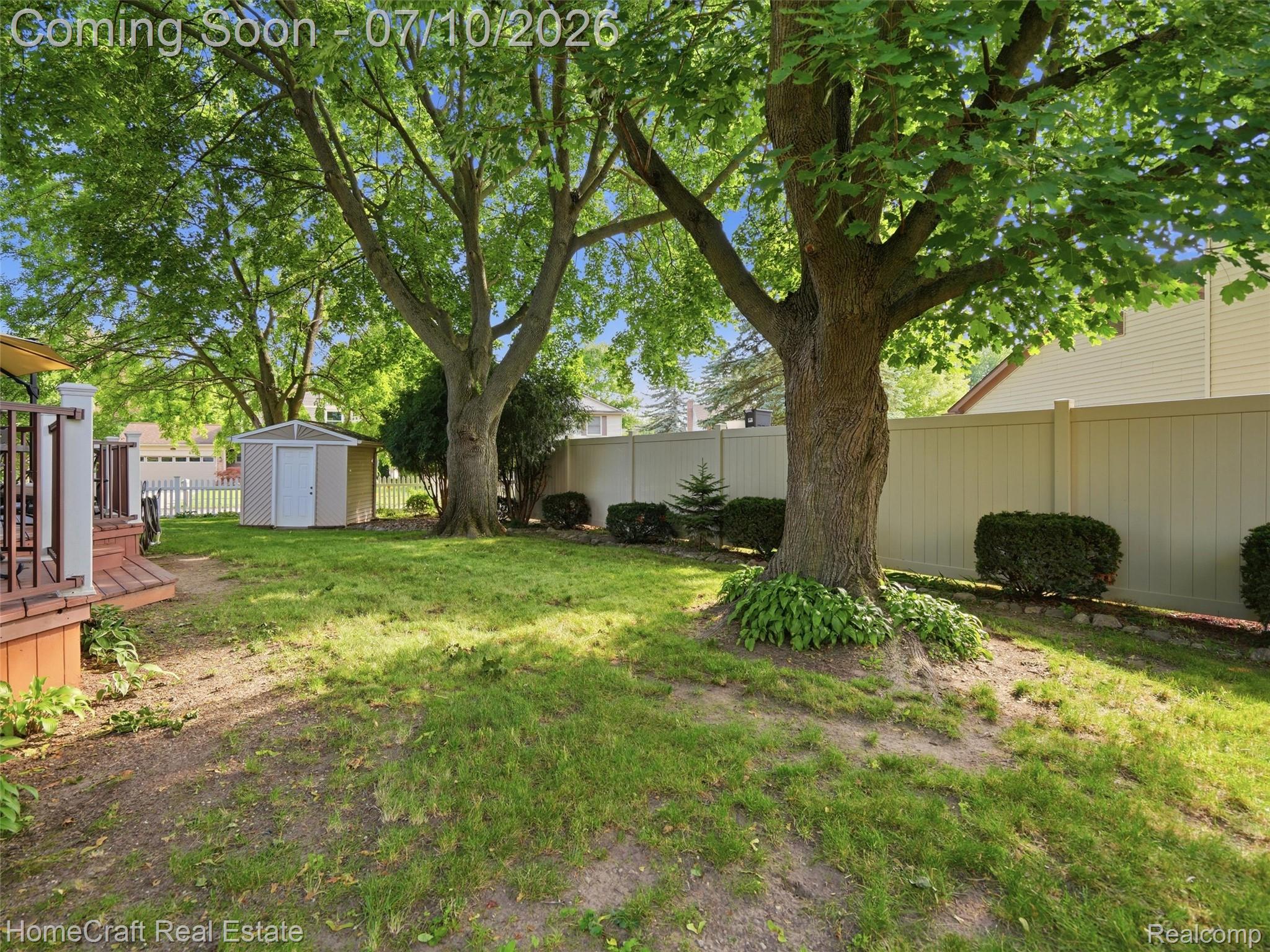 1744 Walnut Ridge Circle Canton, MI 48187 - Photo 45 of 46 45-DSC01067.jpg