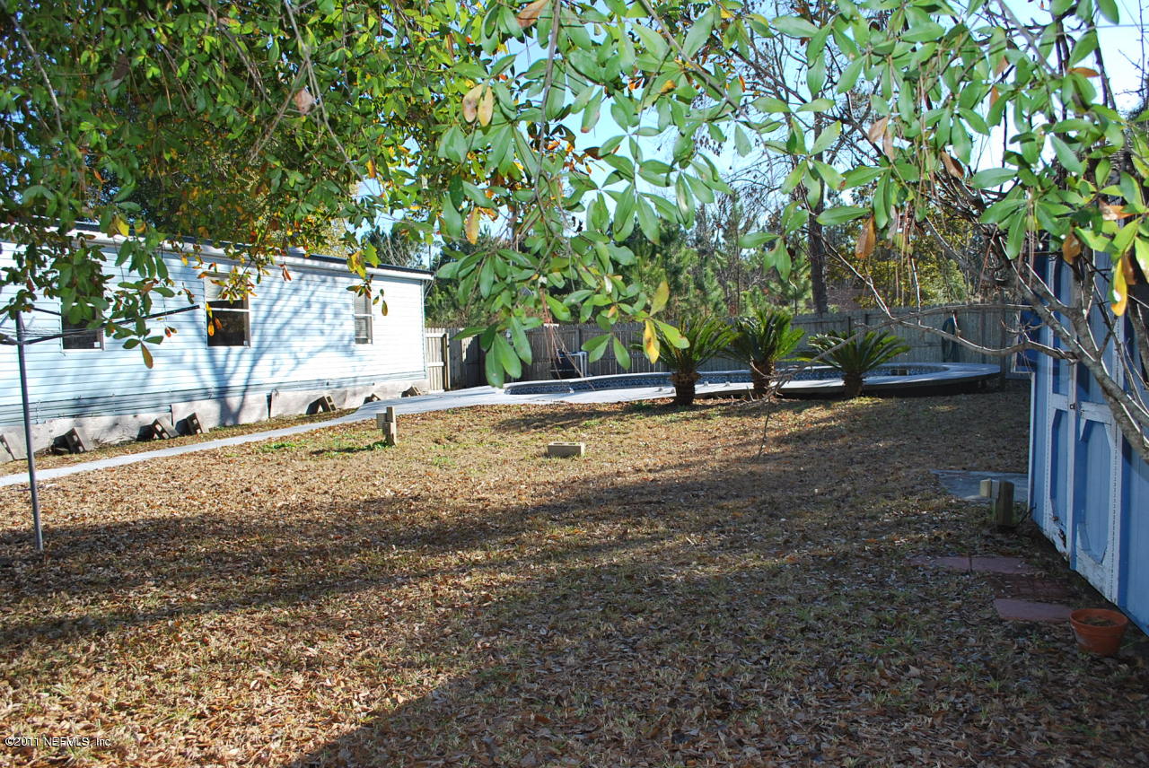1530 Chaffee Road South Jacksonville, FL 32221 - Photo 17 of 24 Back yard
