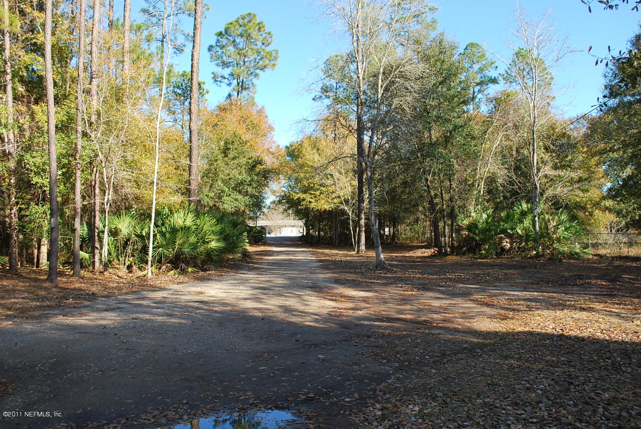 1530 Chaffee Road South Jacksonville, FL 32221 - Photo 21 of 24 Rear of property