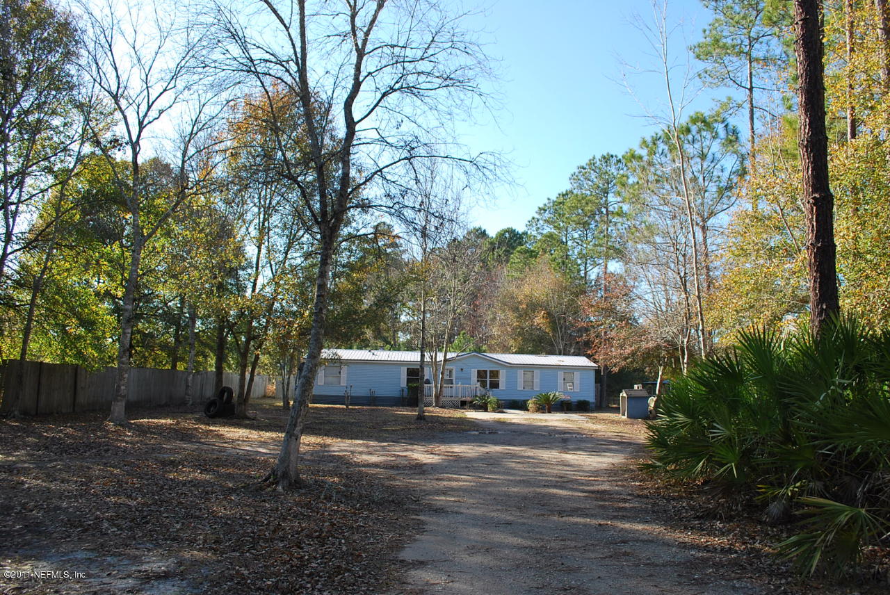 1530 Chaffee Road South Jacksonville, FL 32221 - Photo 23 of 24 Driveway