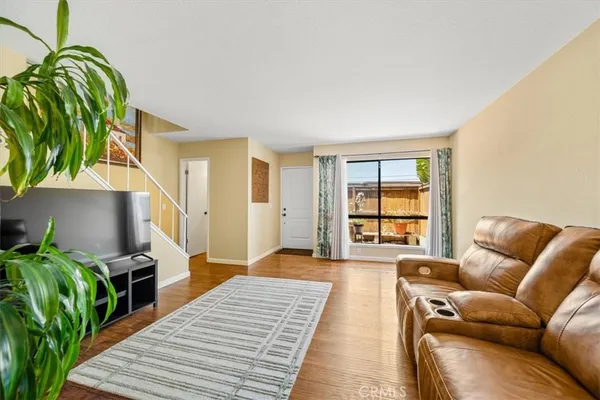 $369,900 | 1960 McClelland Street, Santa Maria, CA 93454