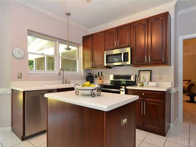 1504 Surfbird Court Raleigh, NC 27615 - Photo 9 of 21 Kitchen