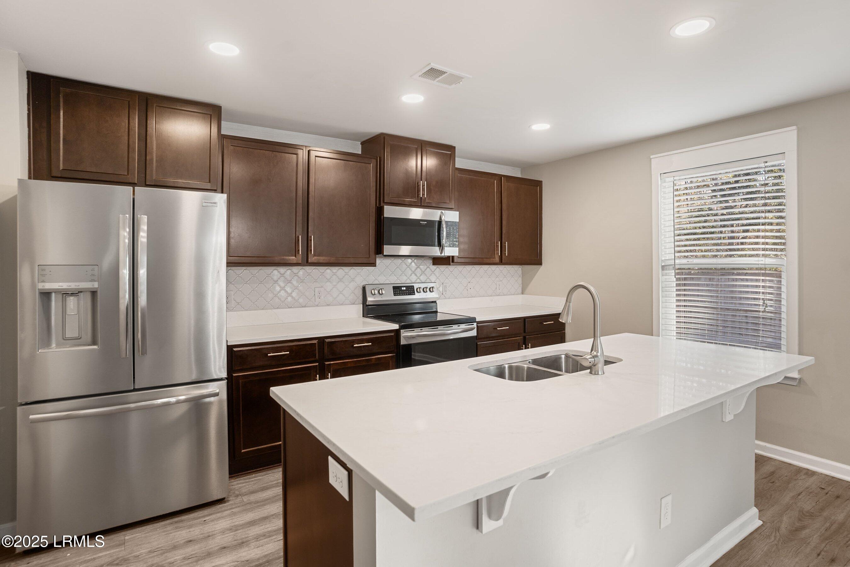 60 Holly Hall Road Beaufort, SC 29907 - Photo 14 of 42 DSC02345-70.jpg-SMALL