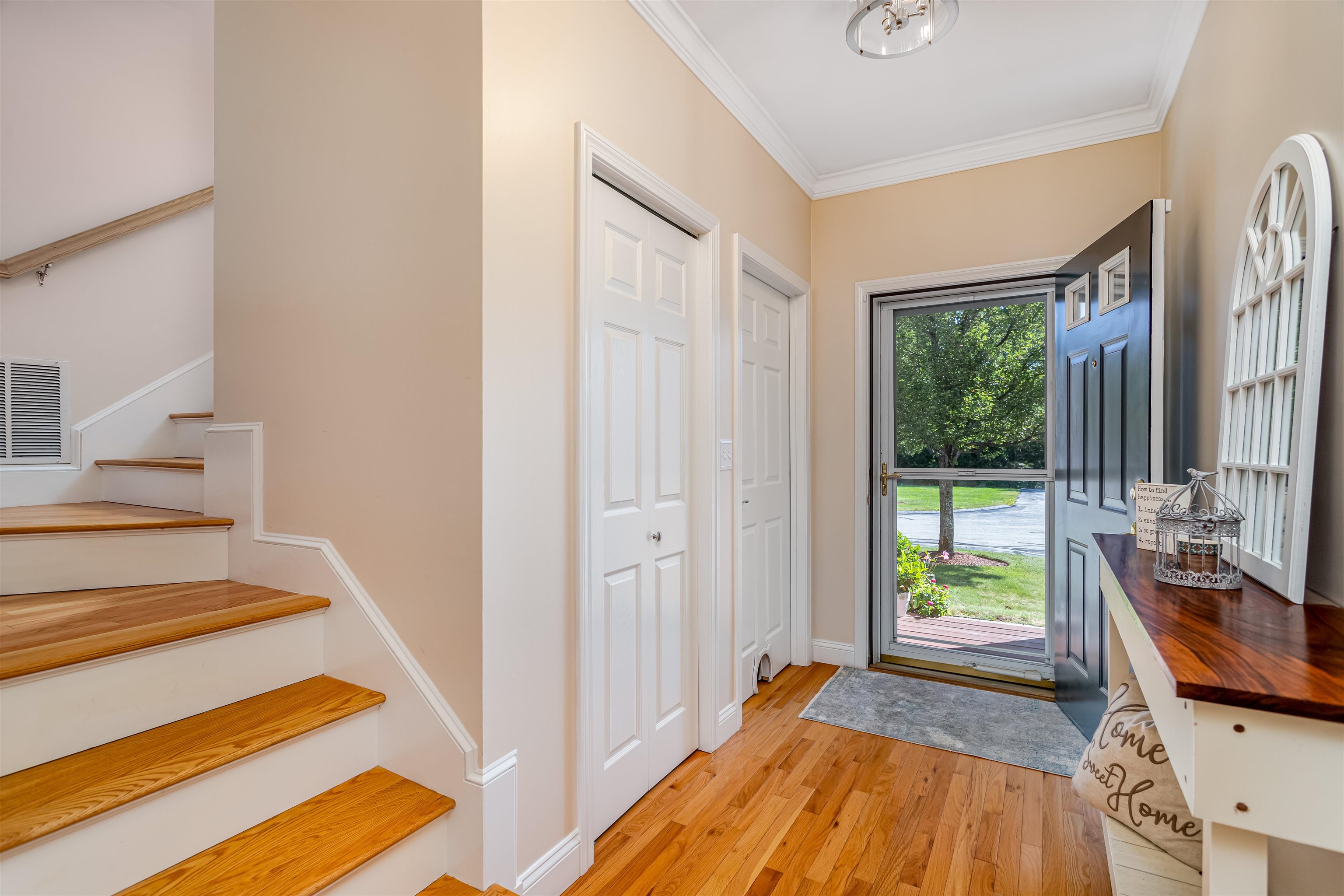 17 Esquire Lane Merrimack, NH 03054 - Photo 14 of 40