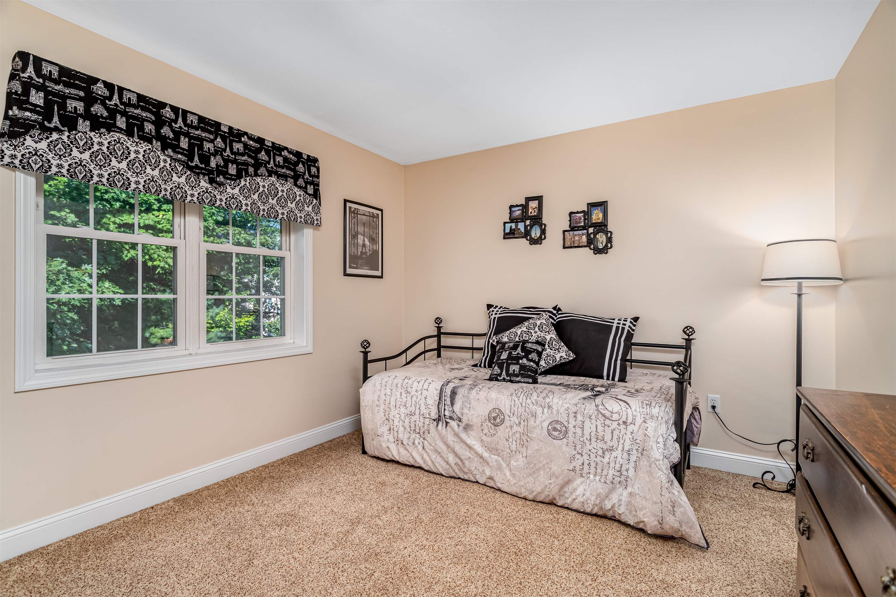 17 Esquire Lane Merrimack, NH 03054 - Photo 23 of 40