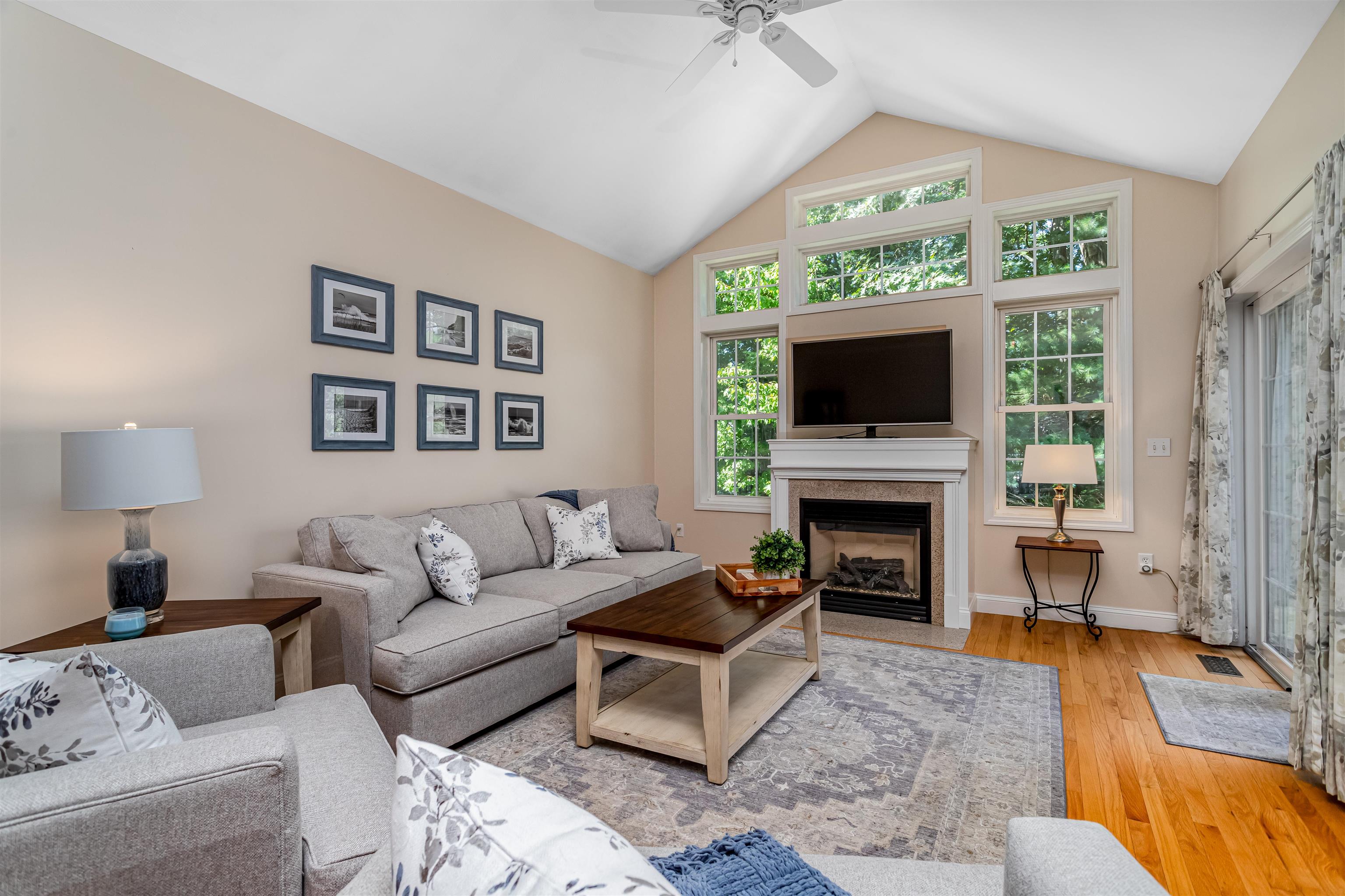 17 Esquire Lane Merrimack, NH 03054 - Photo 39 of 40