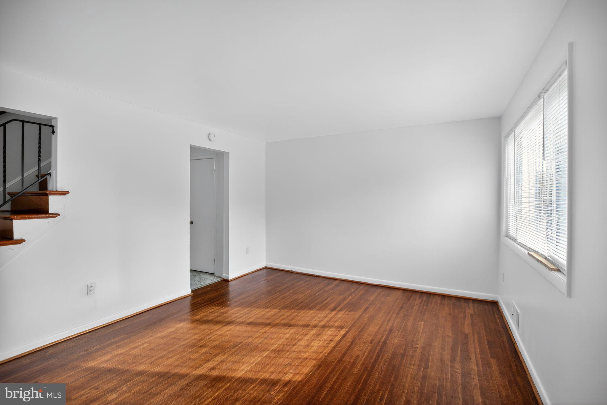 1432 41st Street Southeast Washington, DC 20020 - Photo 4 of 29
