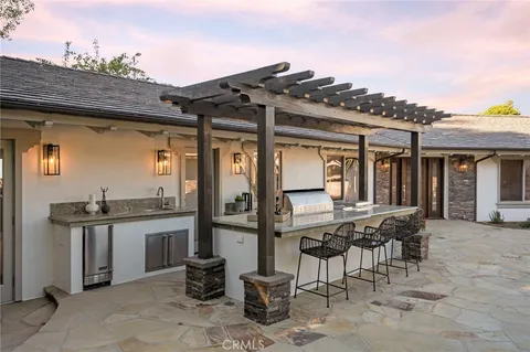 $2,798,000 | 30105 Ave Esplendida, Rancho Palos Verdes, CA 90275