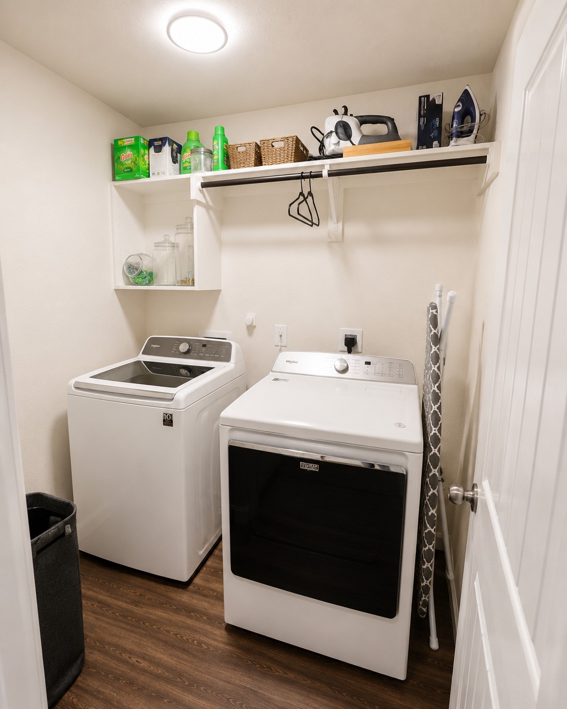 3110 This Way Houston, TX 77339 - Photo 6 of 12 Laundry room