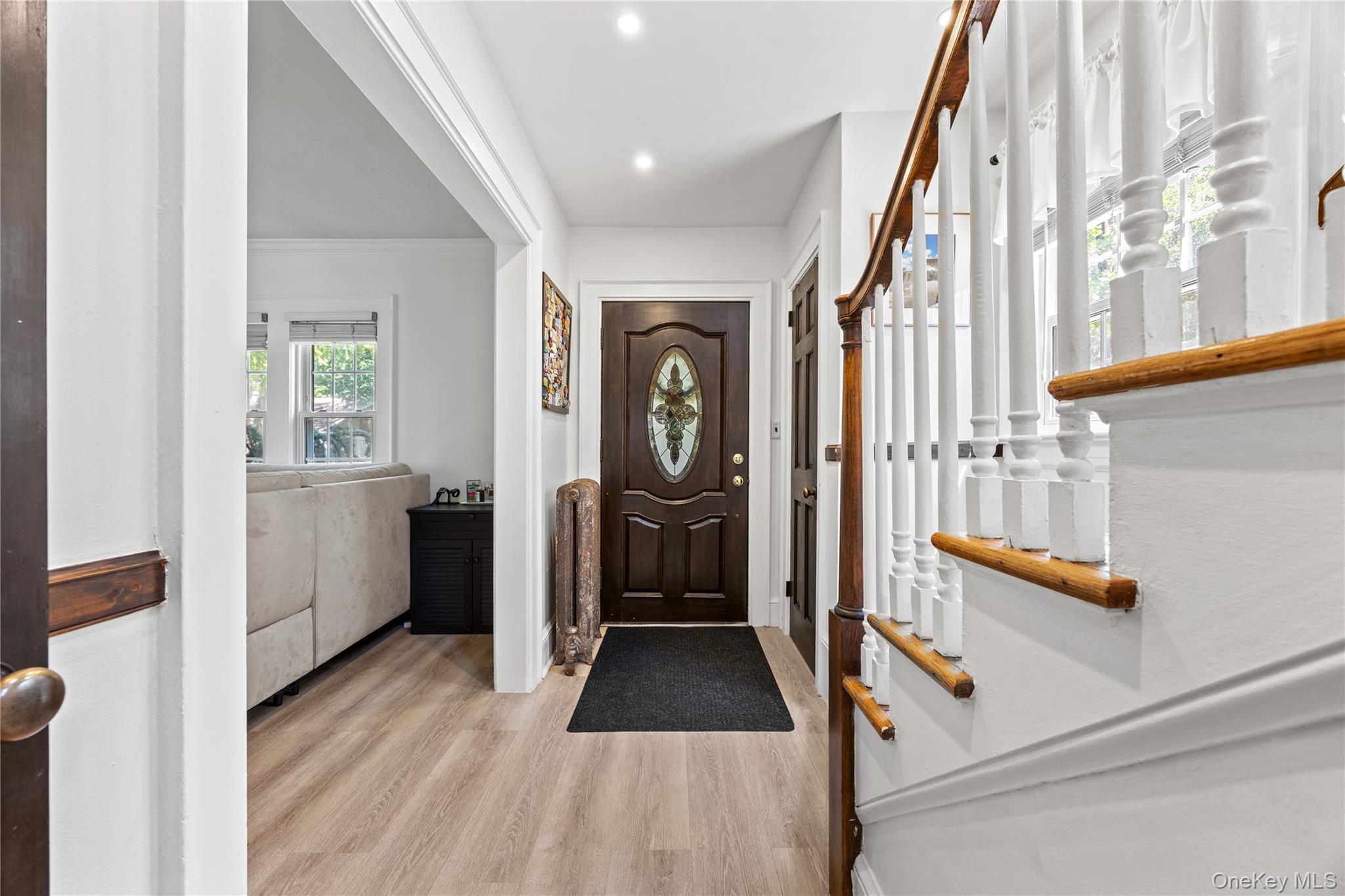 82 Superior Road Floral Park, NY 11001 - Photo 8 of 26