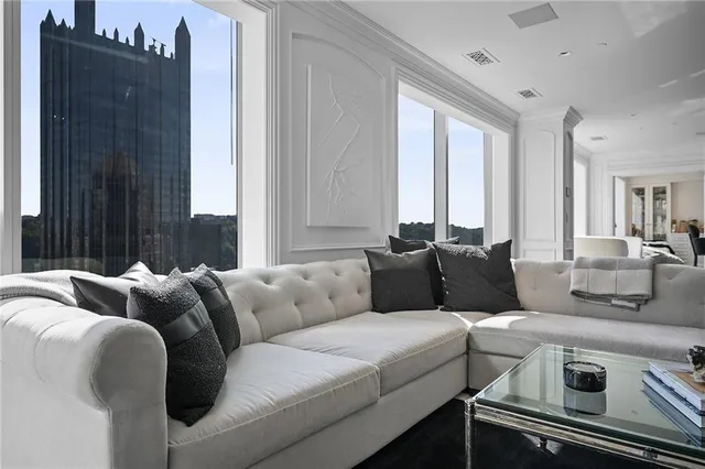 $5,250,000 | 550 Market Street, Unit PH, Pittsburgh, PA 15222