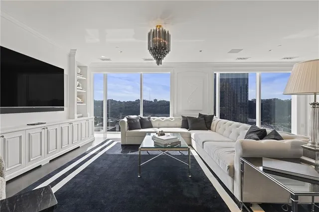 $5,250,000 | 550 Market Street, Unit PH, Pittsburgh, PA 15222