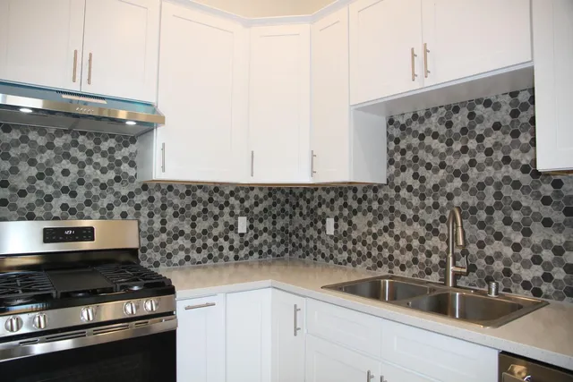 $759,900 | 728 West Vassar Avenue, Fresno, CA 93705