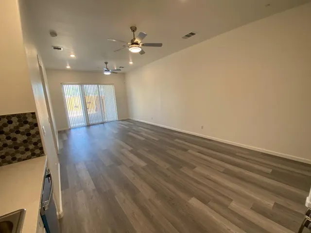 $759,900 | 728 West Vassar Avenue, Fresno, CA 93705