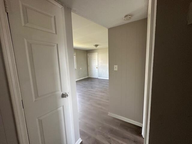 2872 Howey Road, Unit C Columbus, OH 43224 - Photo 3 of 7 IMG_6946