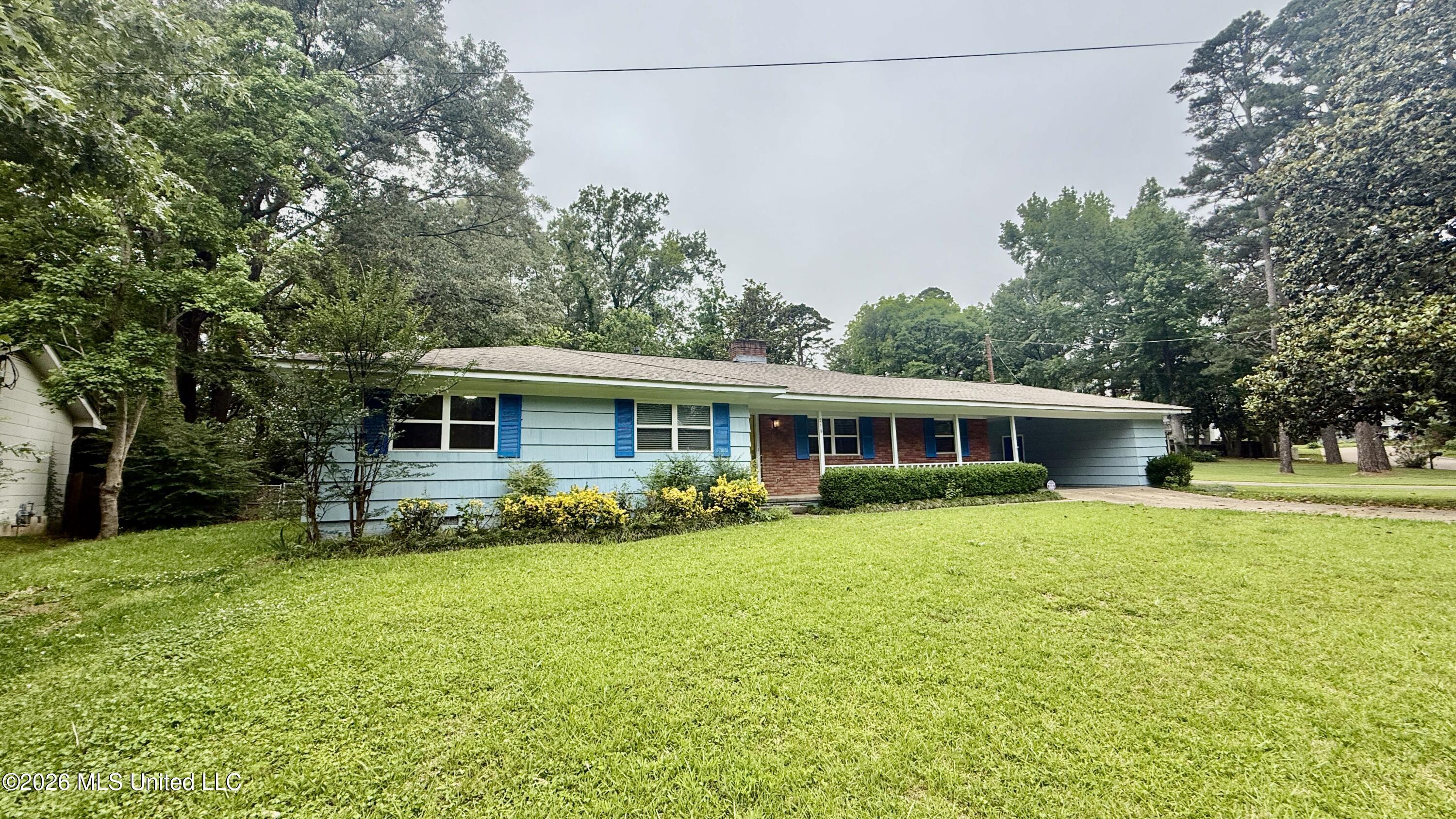 219 McCree Drive Clinton, MS 39056 - Photo 1 of 31 IMG_7644