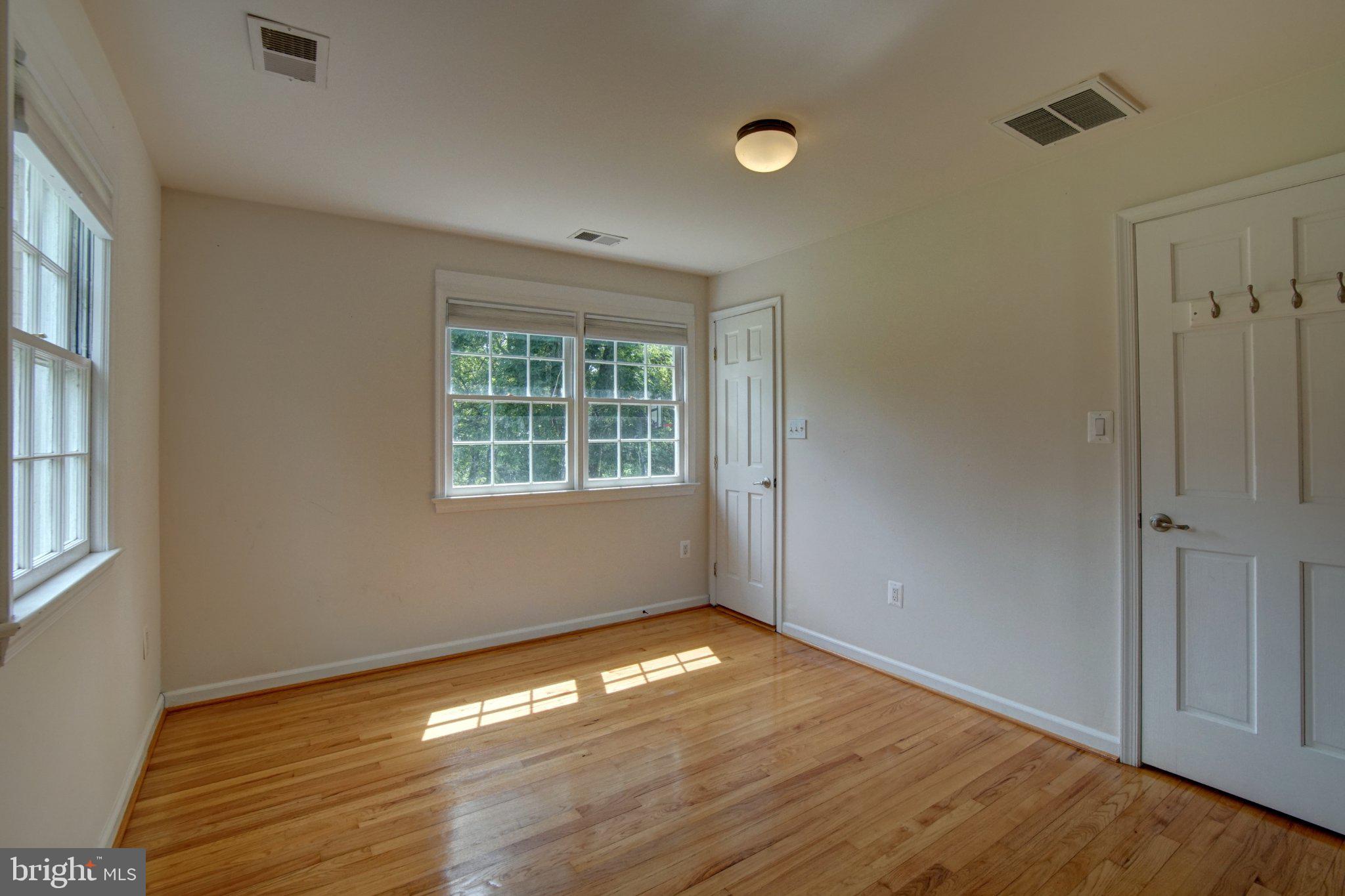 900 Walker Road Great Falls, VA 22066 - Photo 22 of 52 Bright and airy room with natural light.