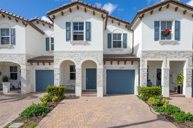 $3,400 | 12604 Northwest 23rd Place, Miami, FL 33167