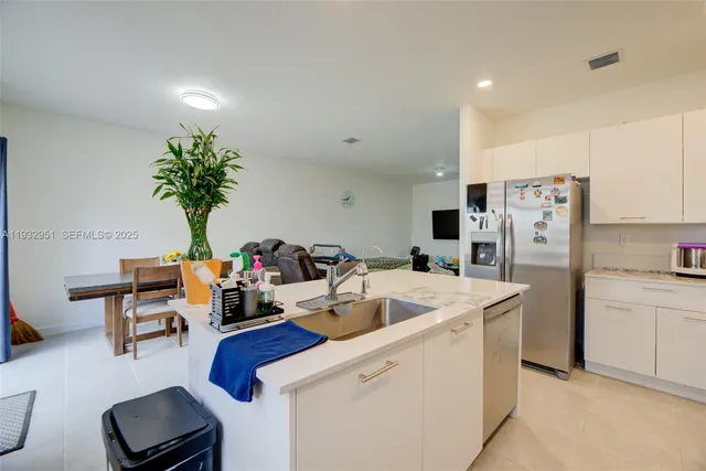 $3,400 | 12604 Northwest 23rd Place, Miami, FL 33167