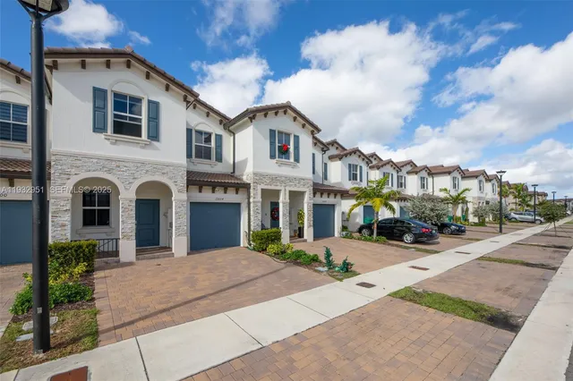 $3,400 | 12604 Northwest 23rd Place, Miami, FL 33167