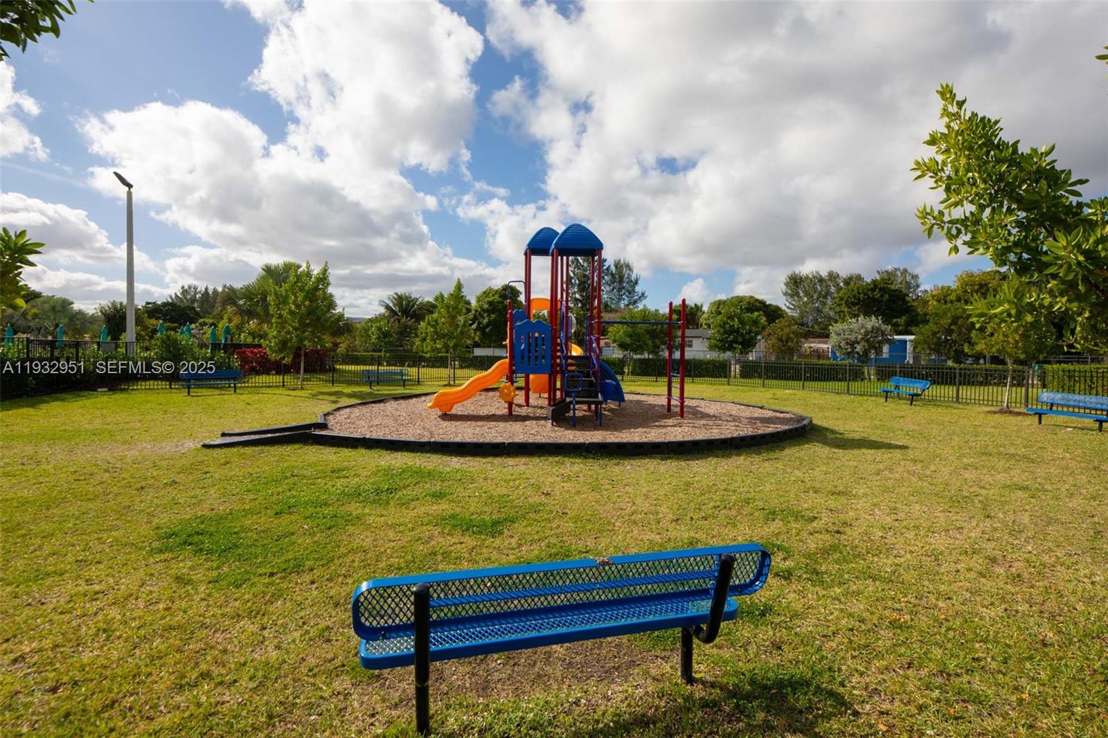 12604 Northwest 23rd Place Miami, FL 33167 - Photo 33 of 38