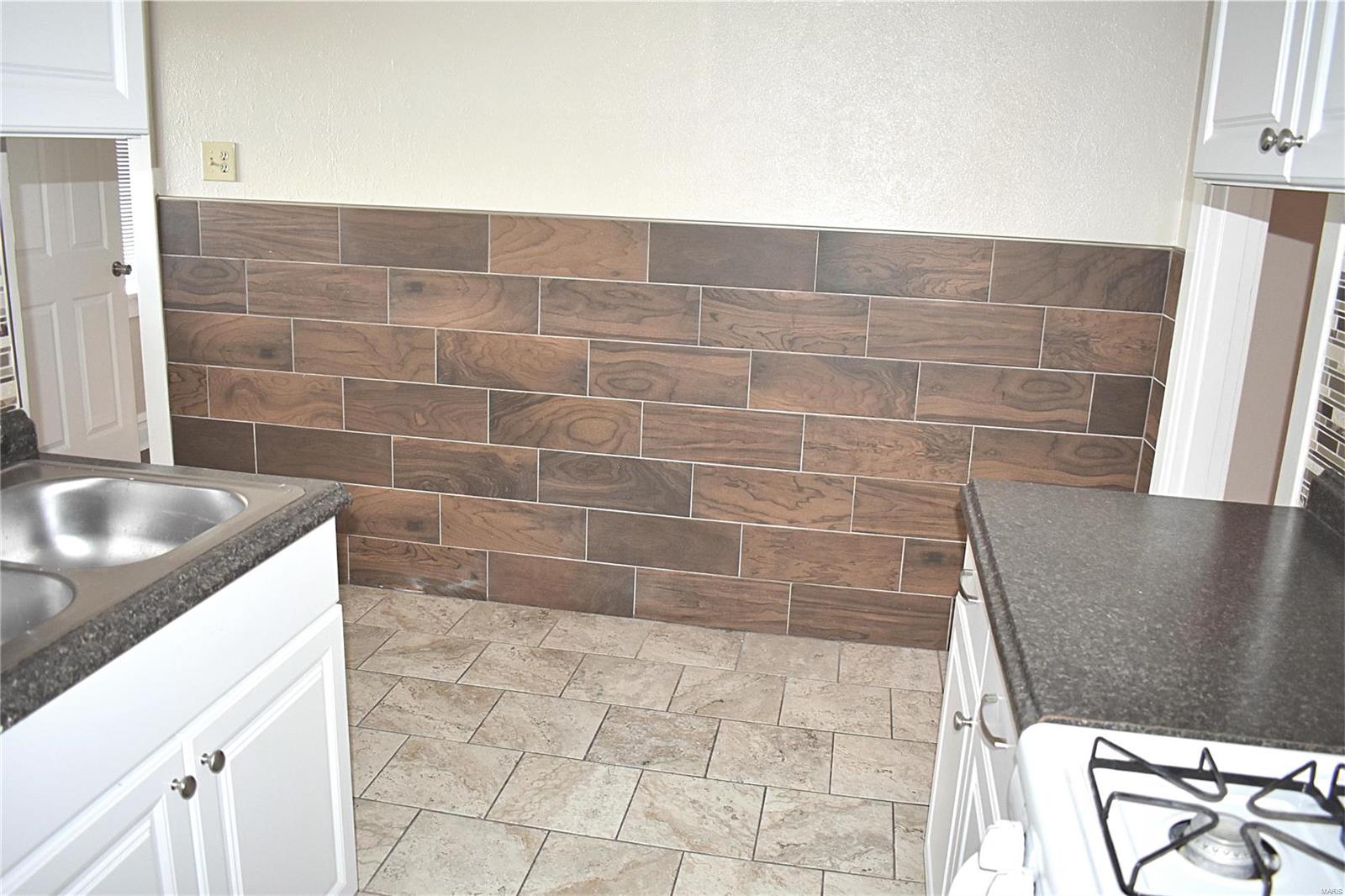 8206 Gravois Road St. Louis, MO 63123 - Photo 12 of 30