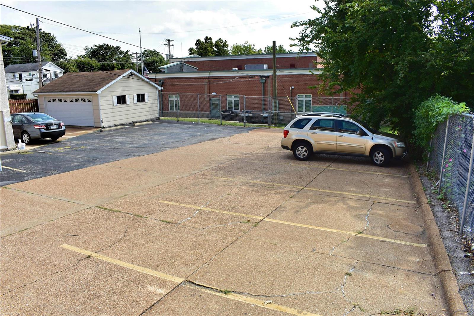 8206 Gravois Road St. Louis, MO 63123 - Photo 28 of 30