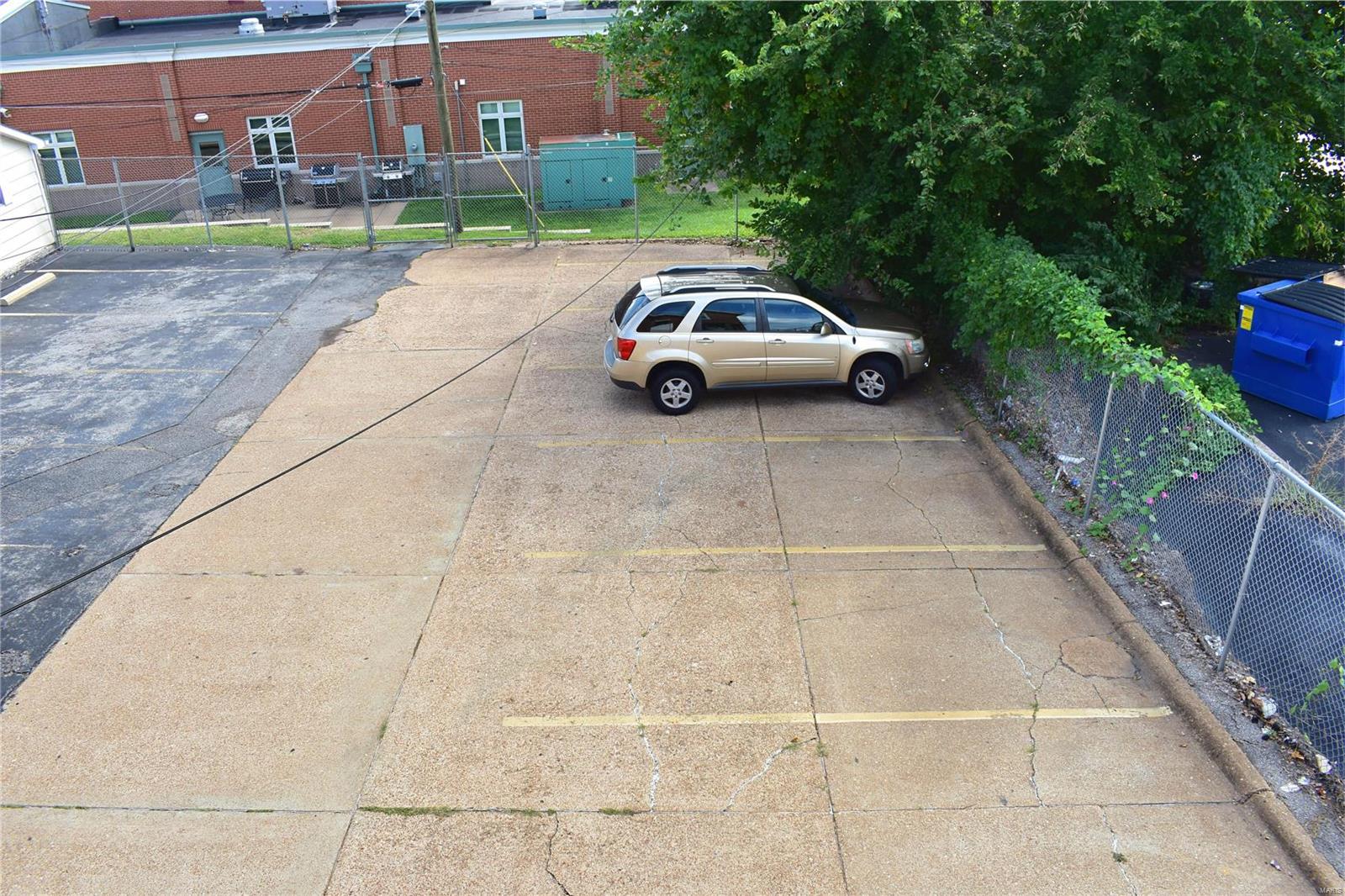 8206 Gravois Road St. Louis, MO 63123 - Photo 3 of 30
