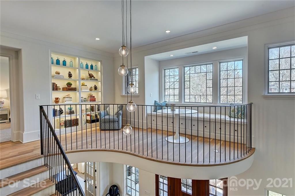 3452 Foxcroft Road Charlotte, NC 28211 - Photo 27 of 48 a view of a balcony