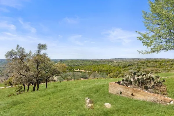 $879,000 | 158 Watch Hill Lane, Stonewall, TX 78671