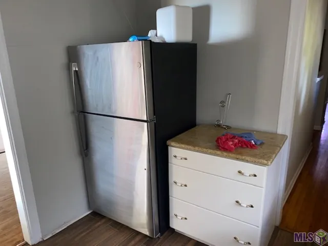 $1,750 | 1325 South Foster Drive, Baton Rouge, LA 70806