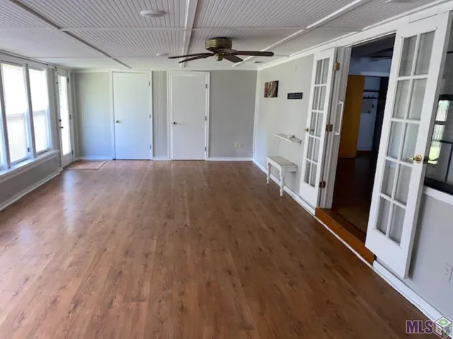 $1,750 | 1325 South Foster Drive, Baton Rouge, LA 70806