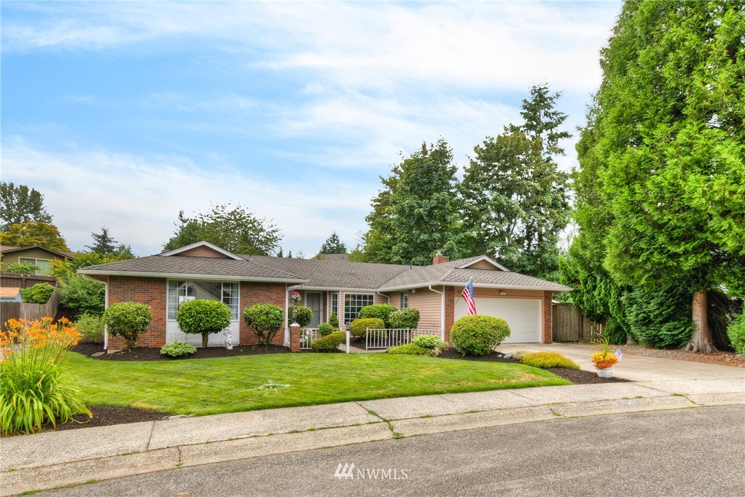 16223 143rd Place Southeast Renton, WA 98058 - Photo 2 of 20 Gallery Image 2