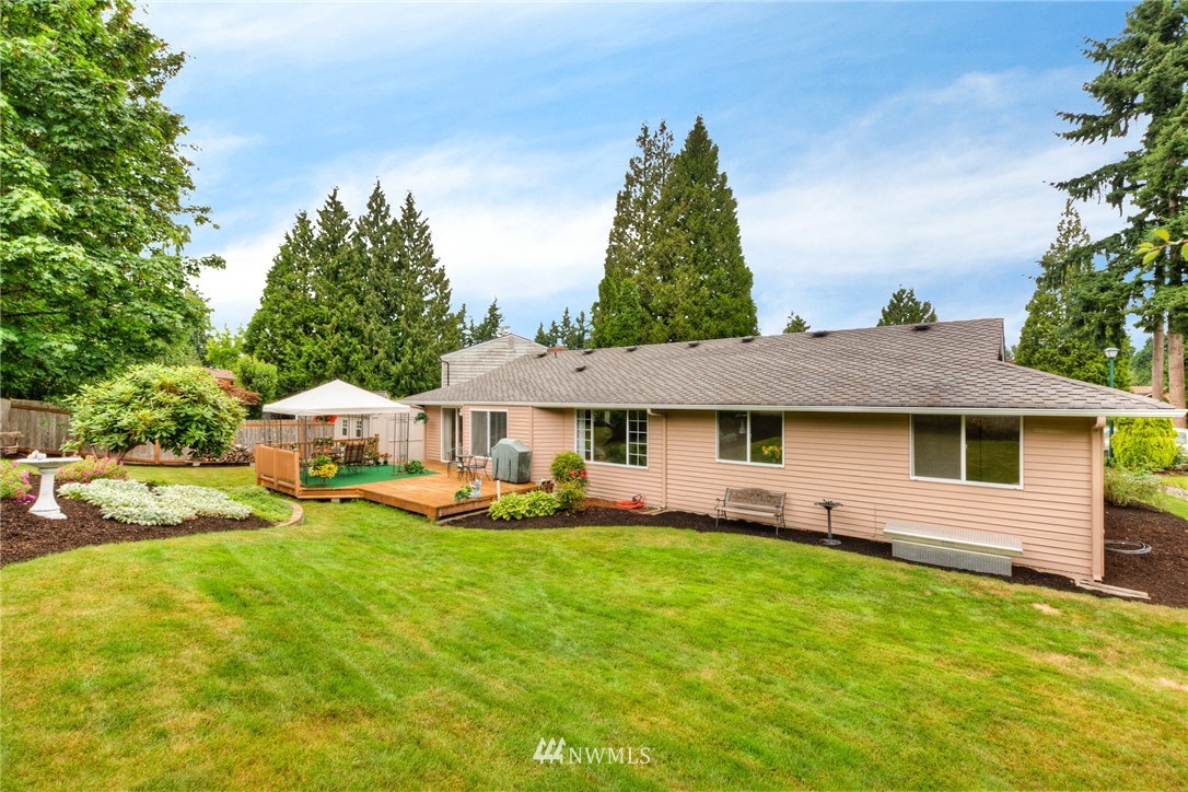 16223 143rd Place Southeast Renton, WA 98058 - Photo 19 of 20 Gallery Image 19