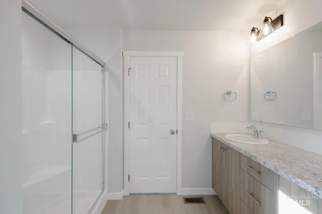 $449,990 | 231 Caribou Court, Horseshoe Bend, ID 83629