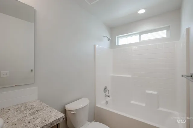 $449,990 | 231 Caribou Court, Horseshoe Bend, ID 83629